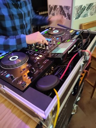 Dj bodas cumpleaños y eventos