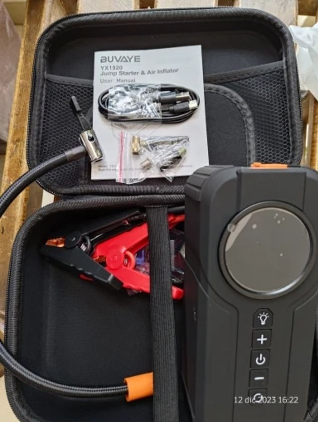 BOOSTER Arrancador batería coche/inflador Ruedas