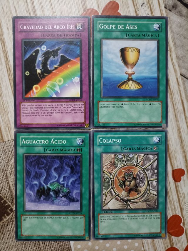 Lote 8: 13 cartas de Yu-Gi-Oh originales