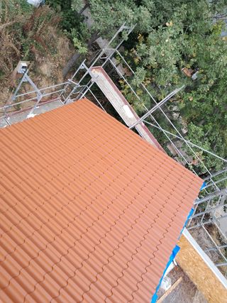 Tejados y cubiertas, panel imitación teja.