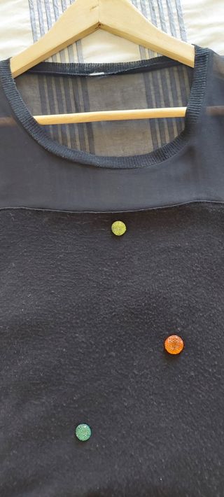 Camisola preta Stradivarius M