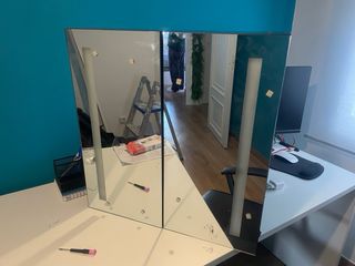 Armario con espejo baño