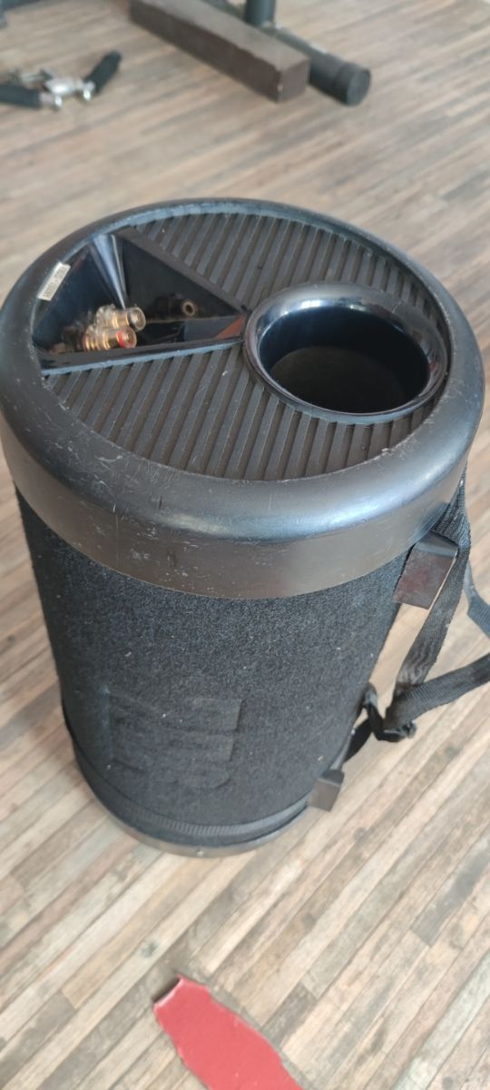 Subwoofer JBL BAZOOKA CT1200