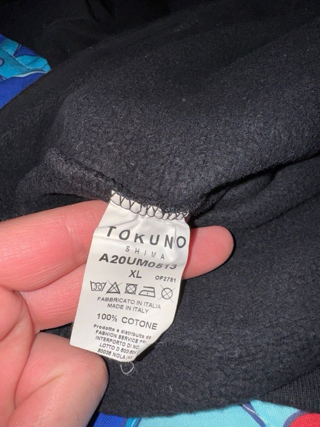 felpa nera con cappuccio taglia XL