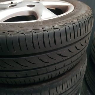 CONJUNTO LLANTAS+ 4 NEUMATICOS 195/50 R15 82V PEUg