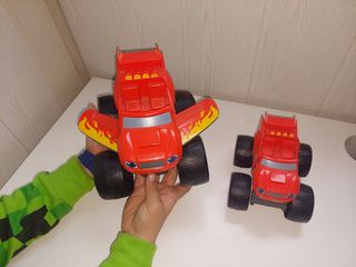 Coches blaze y los monster machine
