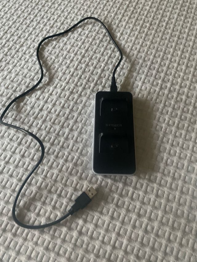 Caricabatterie per controller PS5