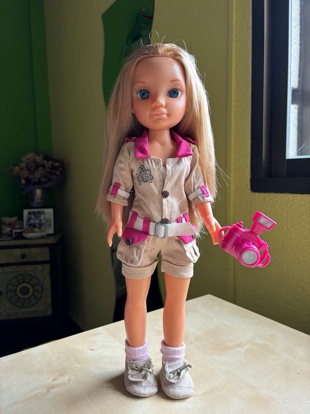 Muñeca Nancy exploradora