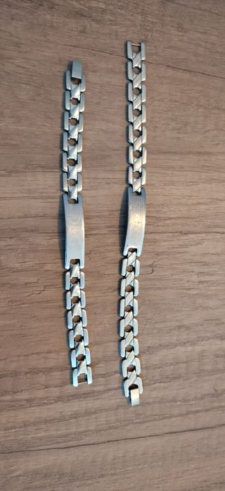 Coppia di bracciali da uomo in acciaio 