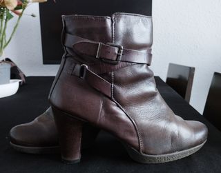 Botines de piel 