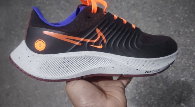 NIKE PEGASUS 38 SHIELD DEL 41