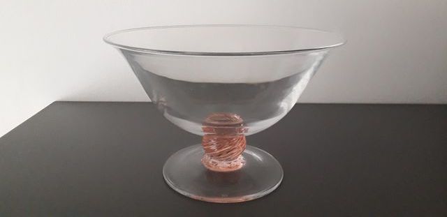 Alzata a coppa vintage in vetro lavorato rosa IVV