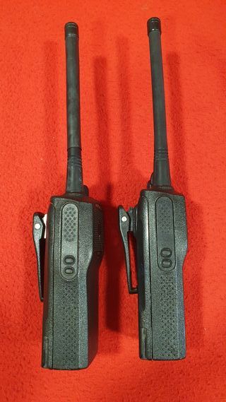 Pareja de Emisoras Motorola EP 450