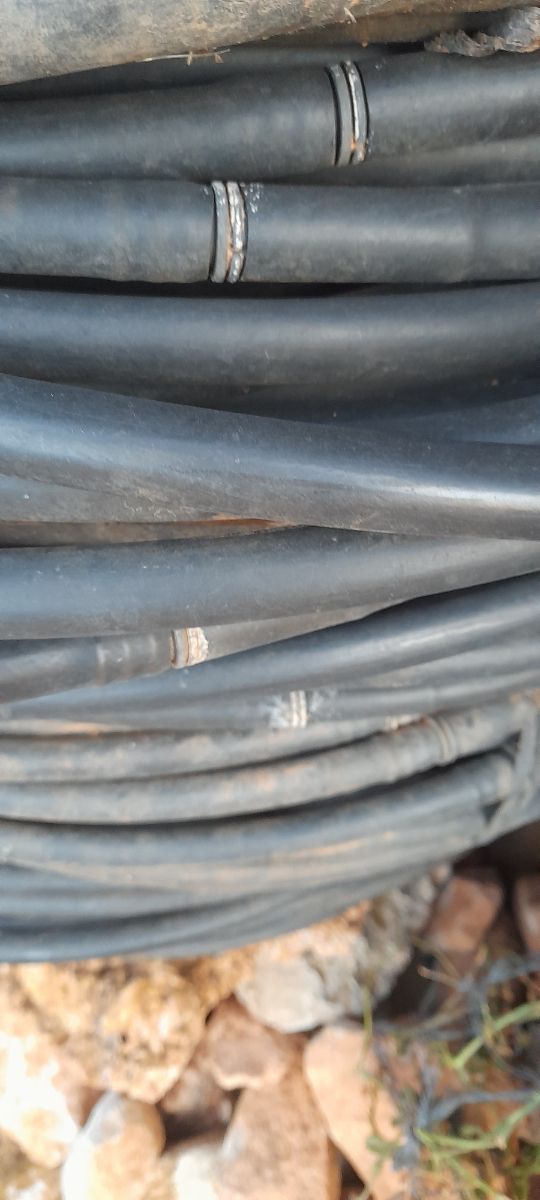 MANGUERAS DE RIEGO POR GOTEO