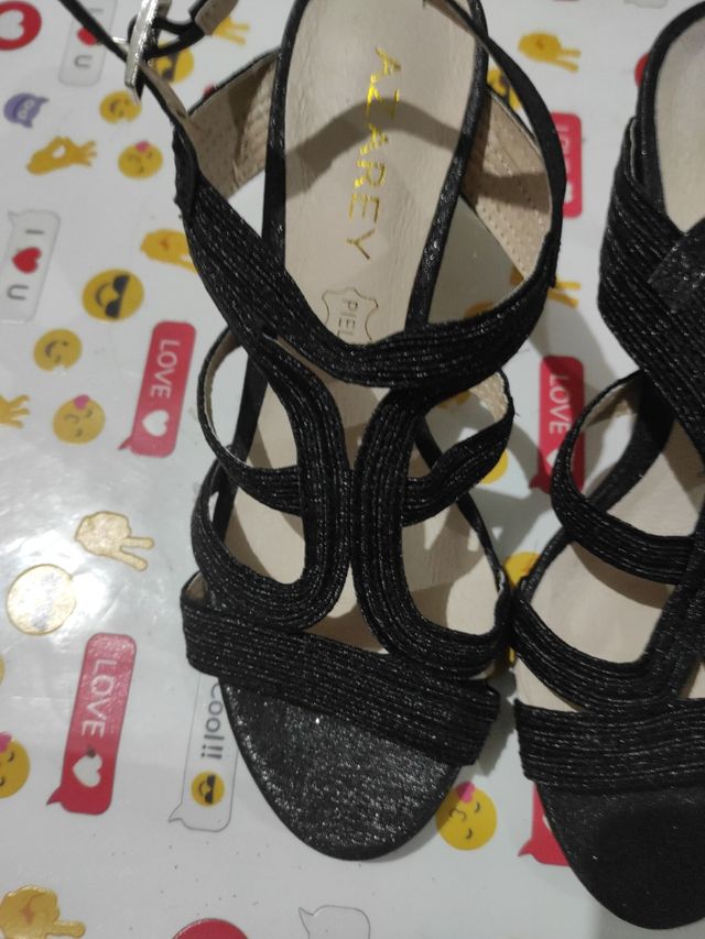 Zapatos abiertos vestir negros