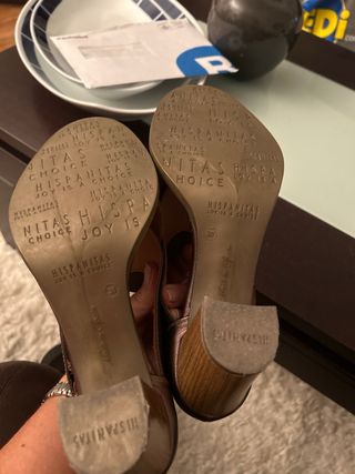 ZAPATOS HISPANITAS