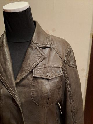 Chaqueta de piel 