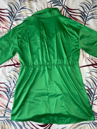 Vestido verde satinado talla XL