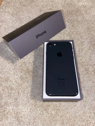 iPhone 8 | 64 GB