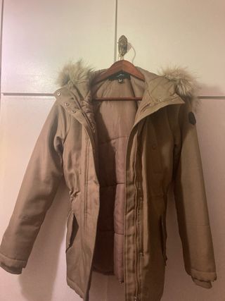 Parka/Anorak Talla S, capucha pelo, nueva 