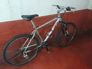 Bicicleta montaña BH