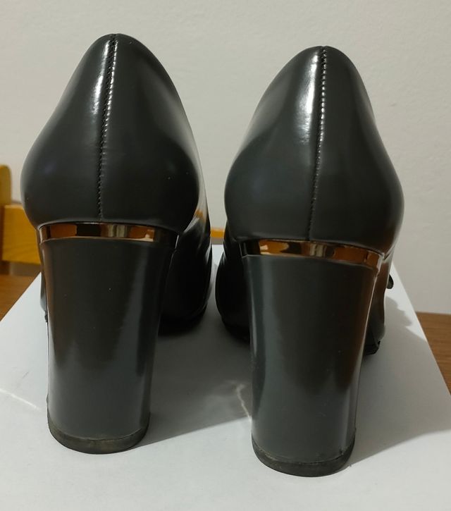 Scarpe con tacco "Ash"