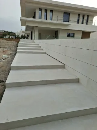 ALICATADOS Y SOLADOS