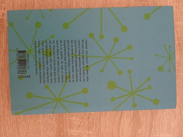 Libro Yoyo, el amor te vuelve rubia