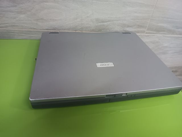 Portatil Acer Travel Mate 290 series