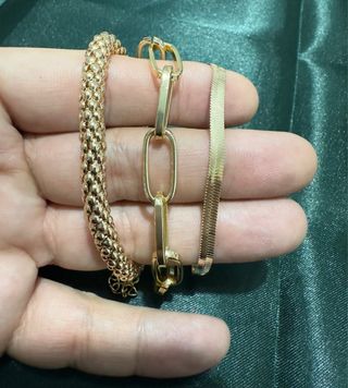 3 pulseras doradas muy femeninas