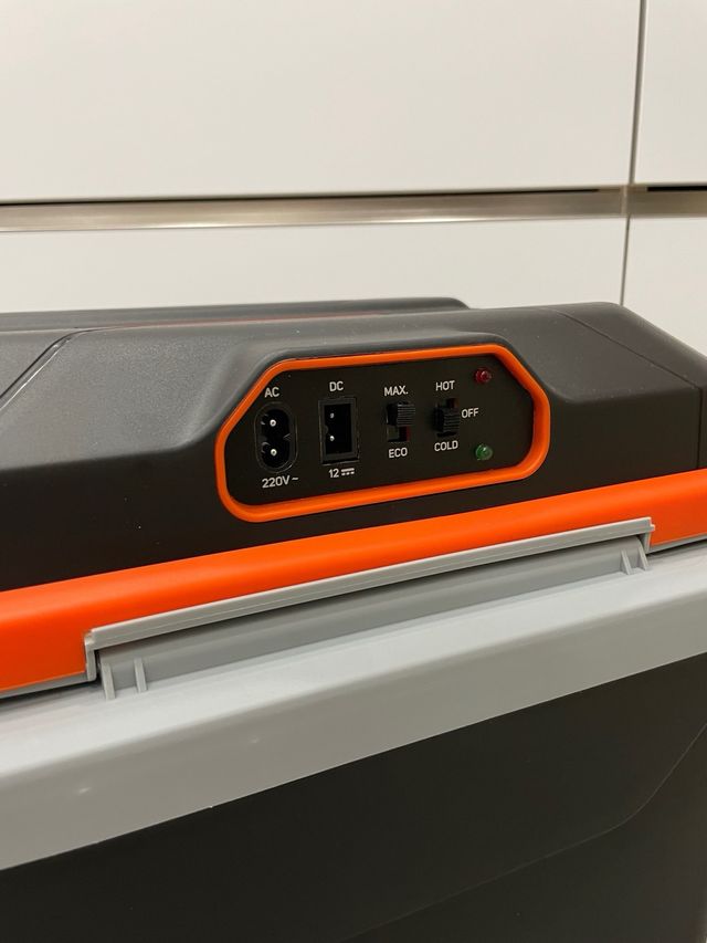 Mini frigorifero Burn in edizione limitata