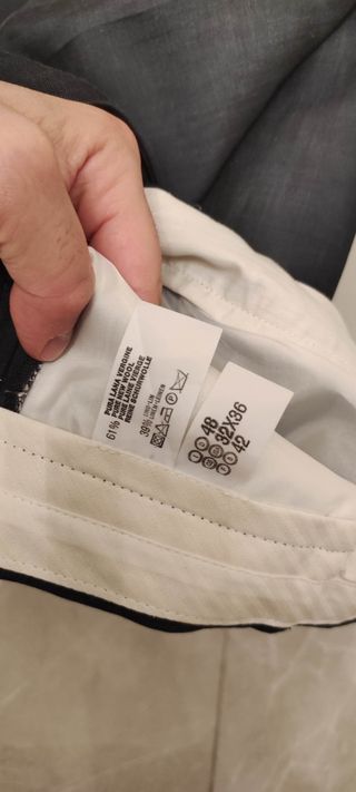 Completo formale elegante uomo