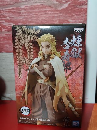 Figura anime de Rengoku. Demon Slayer