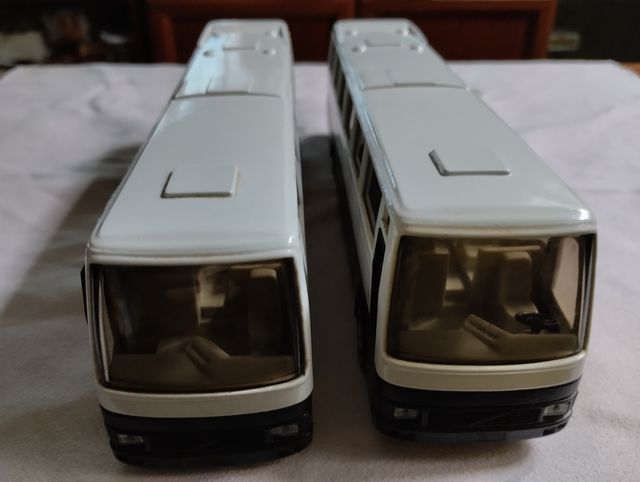 Autobuses Volvo Coach. JOAL. 1/50. Años 80.