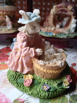CHINA RATITA PRESUMIDA CON HIJO FIGURA COLECCIÓN