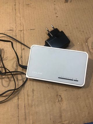 TP-Link TL-SF1008D Switch 8 Puertos 10/100 Mbps 