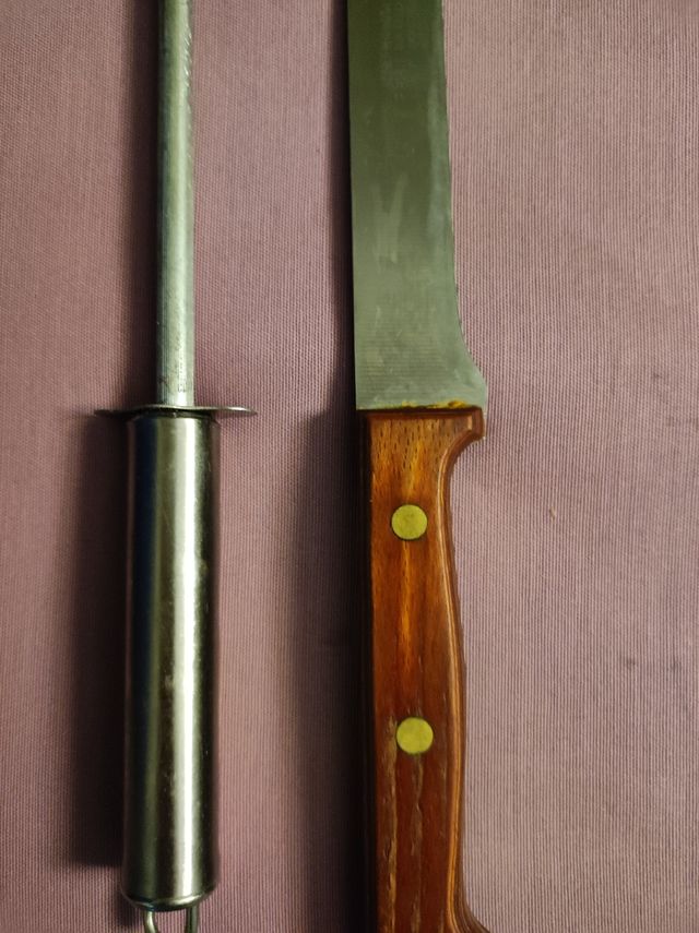 Cuchillo jamón y afilador de regalo