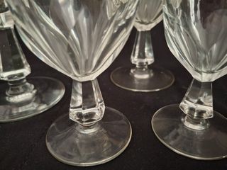 JUEGO 44 Copas cristal tallado