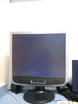 PC Pentium D 805. 2gb ram. HD 40gb