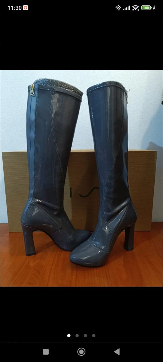 Botas charol Marca Unisa número 37