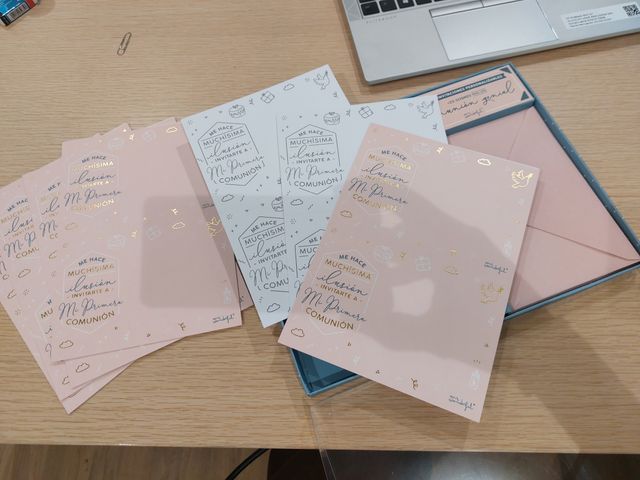 Caja invitaciones a mi primera Comunion