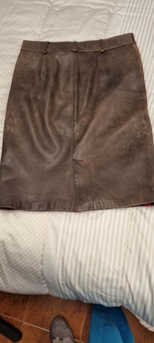 Gonna in pelle