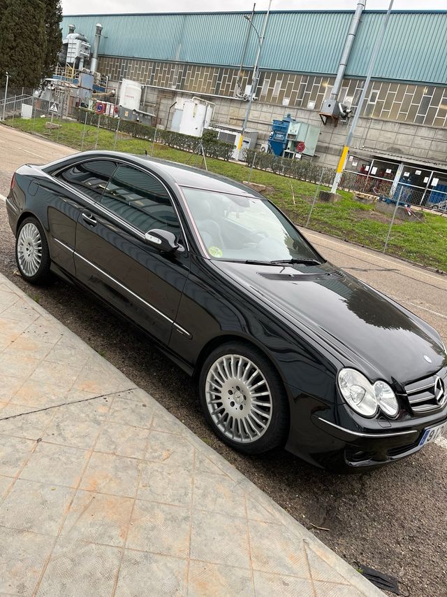 Mercedes-Benz  CLK 2008