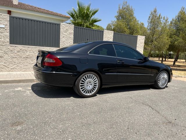 Mercedes-Benz  CLK 2008