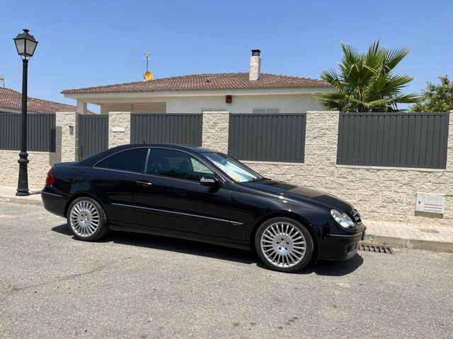 Mercedes-Benz  CLK 2008