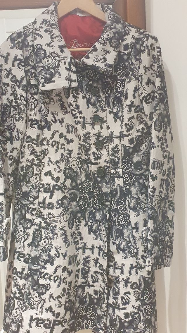 Desigual abrigo