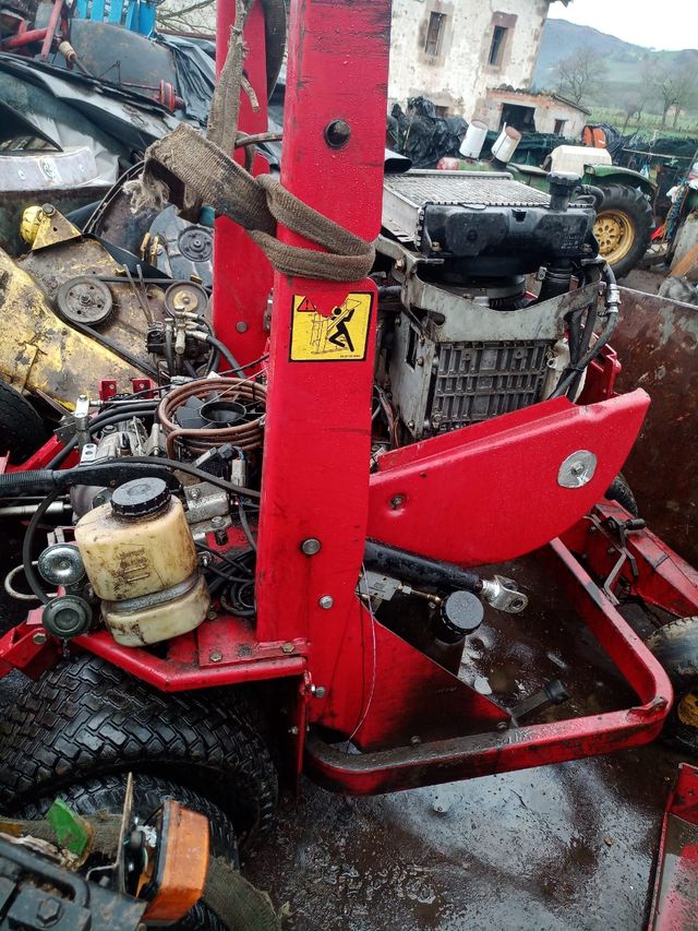 tractor Gianni ferrari tg 200 cortacésped