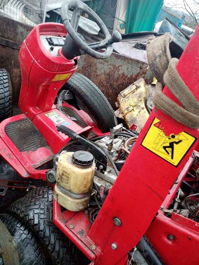 tractor Gianni ferrari tg 200 cortacésped