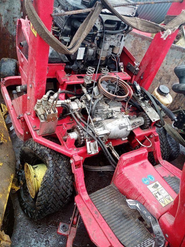 tractor Gianni ferrari tg 200 cortacésped