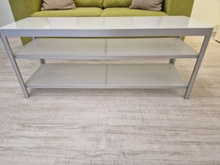 Mesa auxiliar 